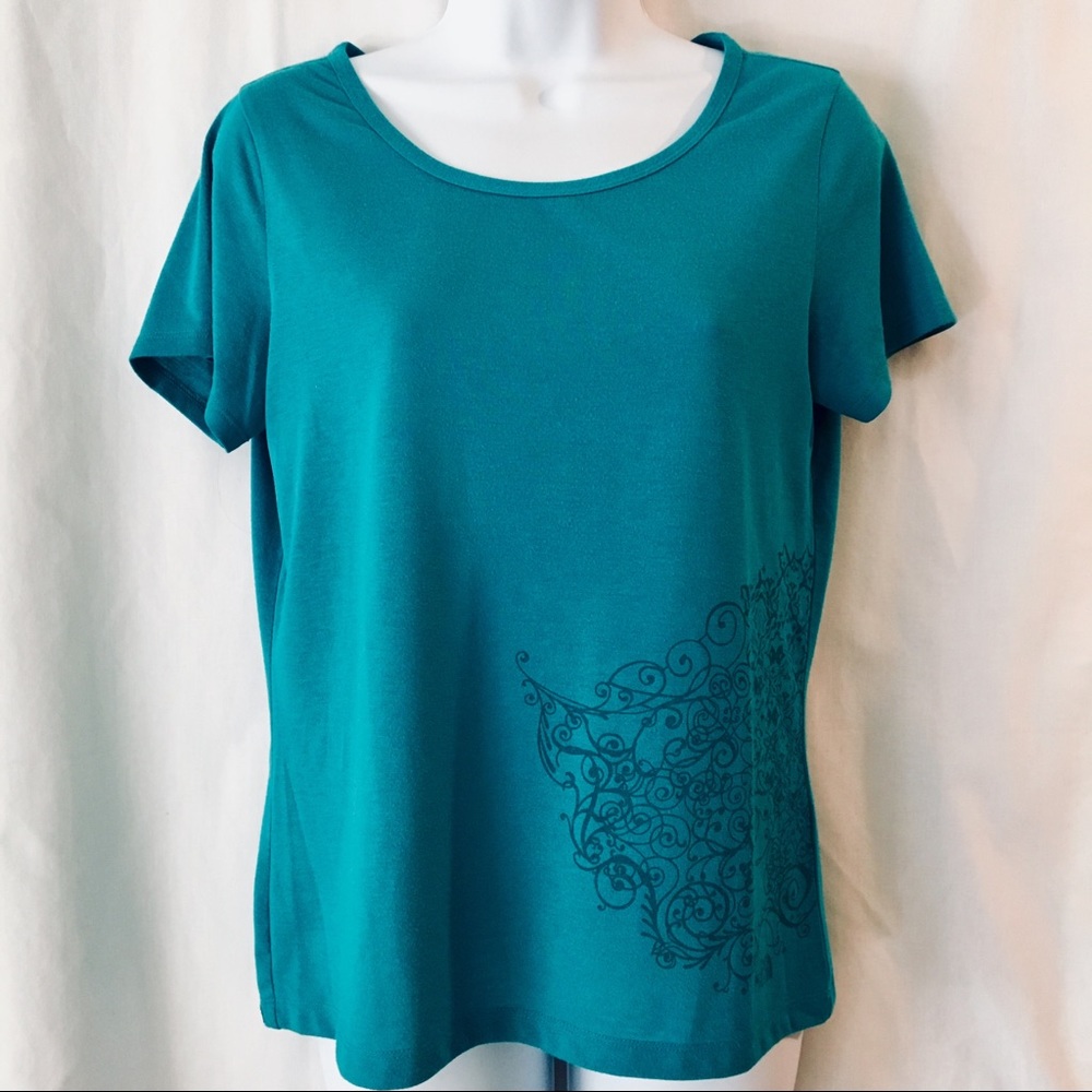 💚SOLD💚The North Face women’s Vapor Wick shirt SZ MED